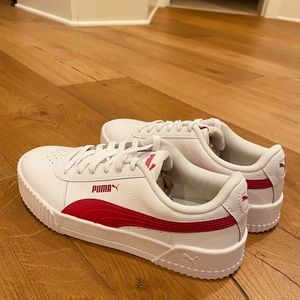 Brand New PUMA classic comfy Sneaker